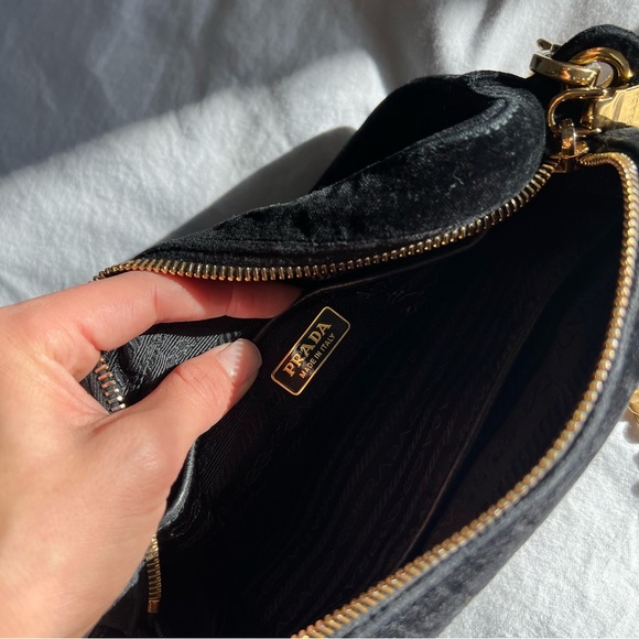 AUTHENTIC Prada Velluto Velvet with Chain Handbag - Picture 2 of 10